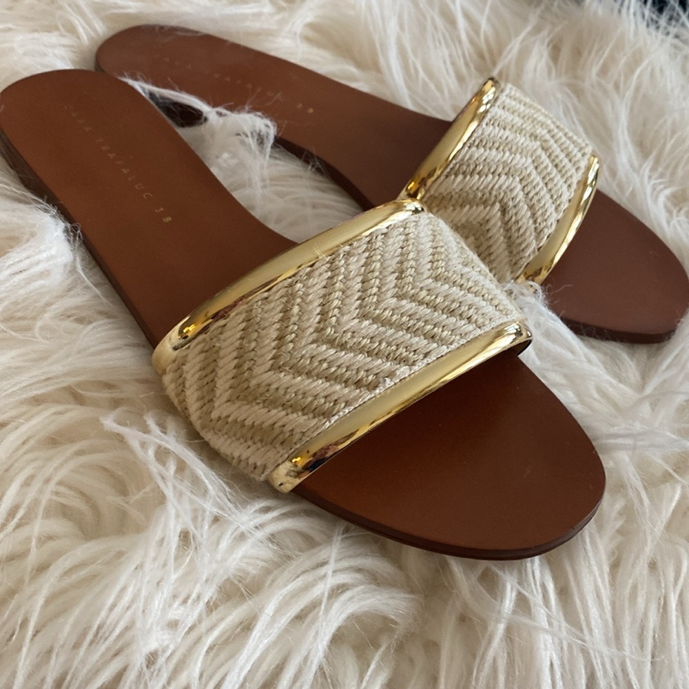 ZARA Trafaluc slip on sandals - Picture 4 of 13